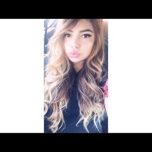 Meet your Posher, Lizbeth